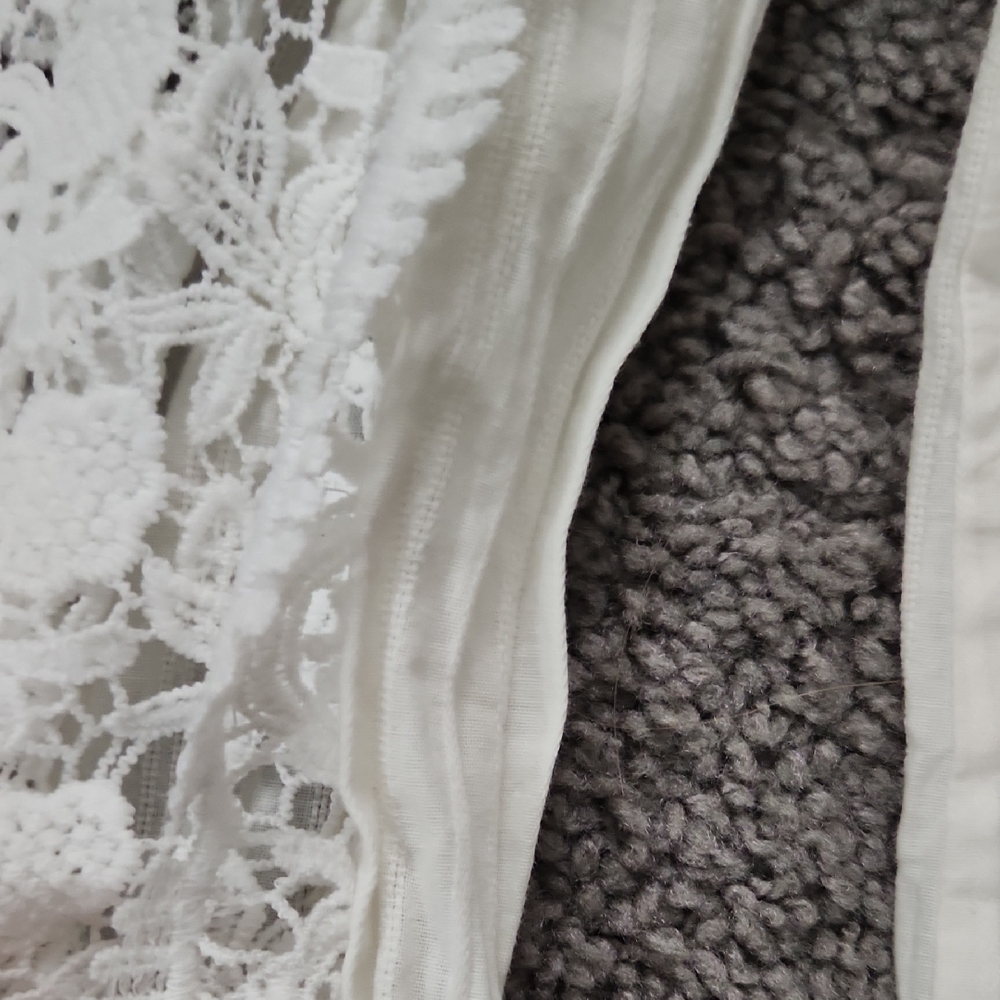 White Lace Button-Up Blouse | Size M - Picture 7 of 7